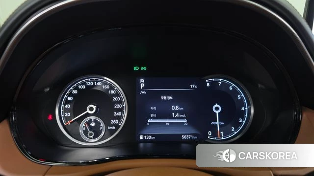 Genesis GV70 id 4293886 из Кореи 28