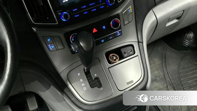 Hyundai The New Grand Starex id 3844510 из Кореи 18