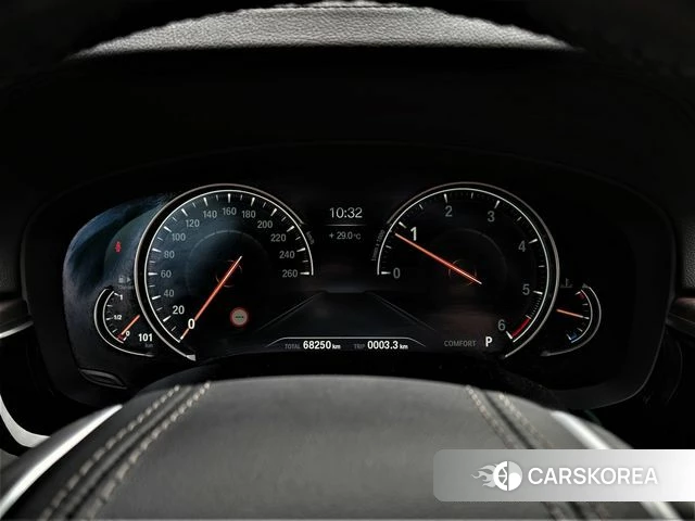 BMW 5 Series (G30) id 4483391 из Кореи 18