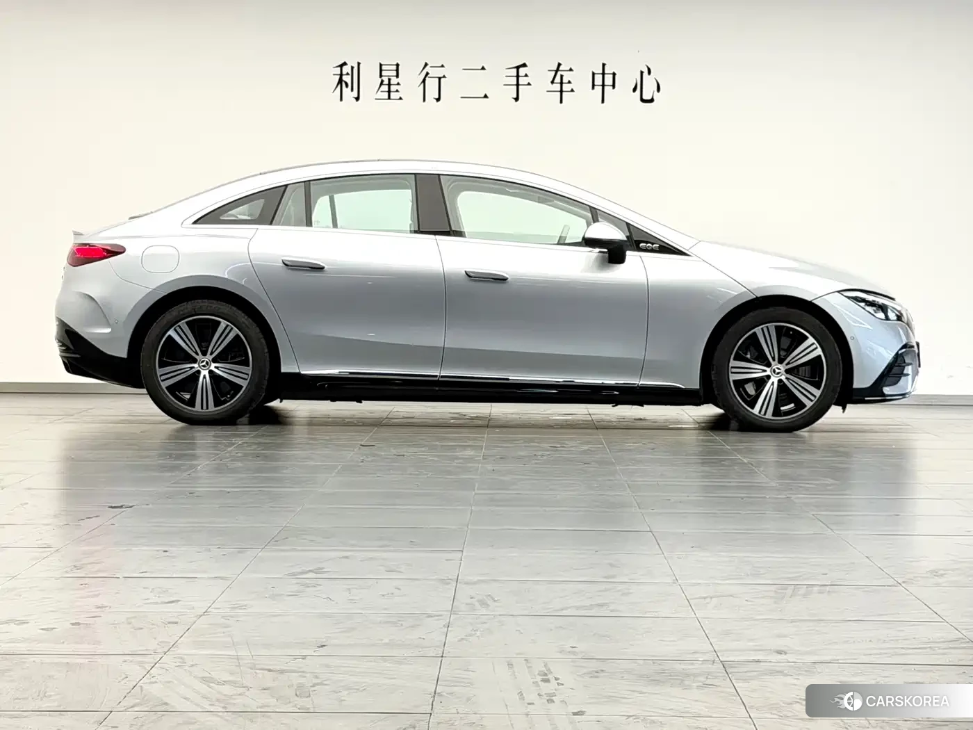 Mercedes-Benz EQE id 4681178 из Китая 19
