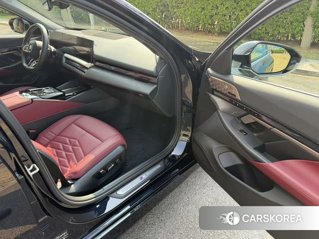 BMW 5 series id 4208185 из Китая 20