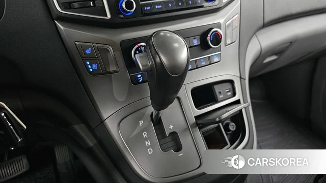 Hyundai The New Grand Starex id 4530977 из Кореи 28
