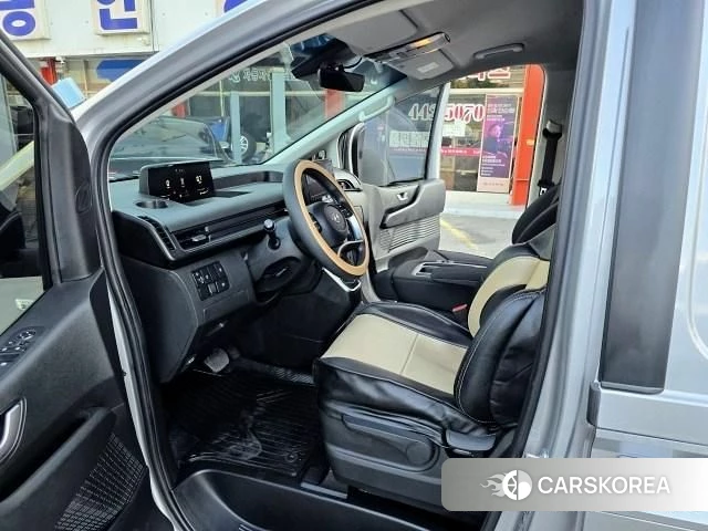 Hyundai Staria id 4735196 из Кореи 18