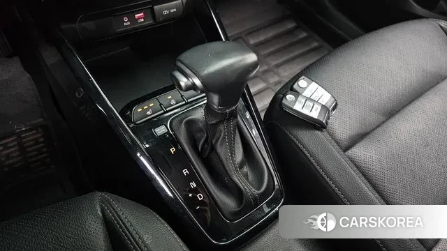 Kia Stonic id 3627169 из Кореи 18