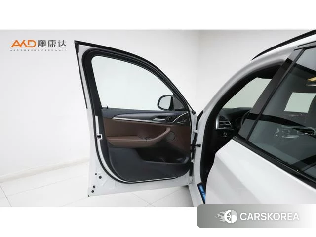 BMW X3 id 4277276 из Китая 8
