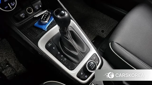 Hyundai Venue id 3596508 из Кореи 18