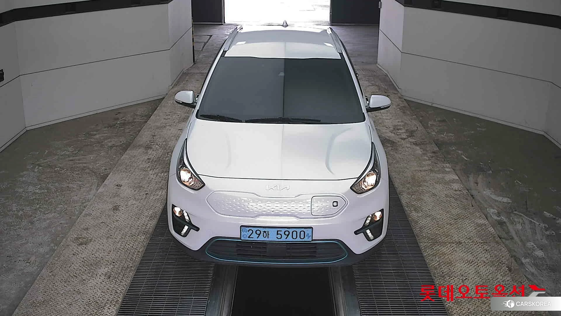 Kia Niro EV id 3888289 из Кореи 36