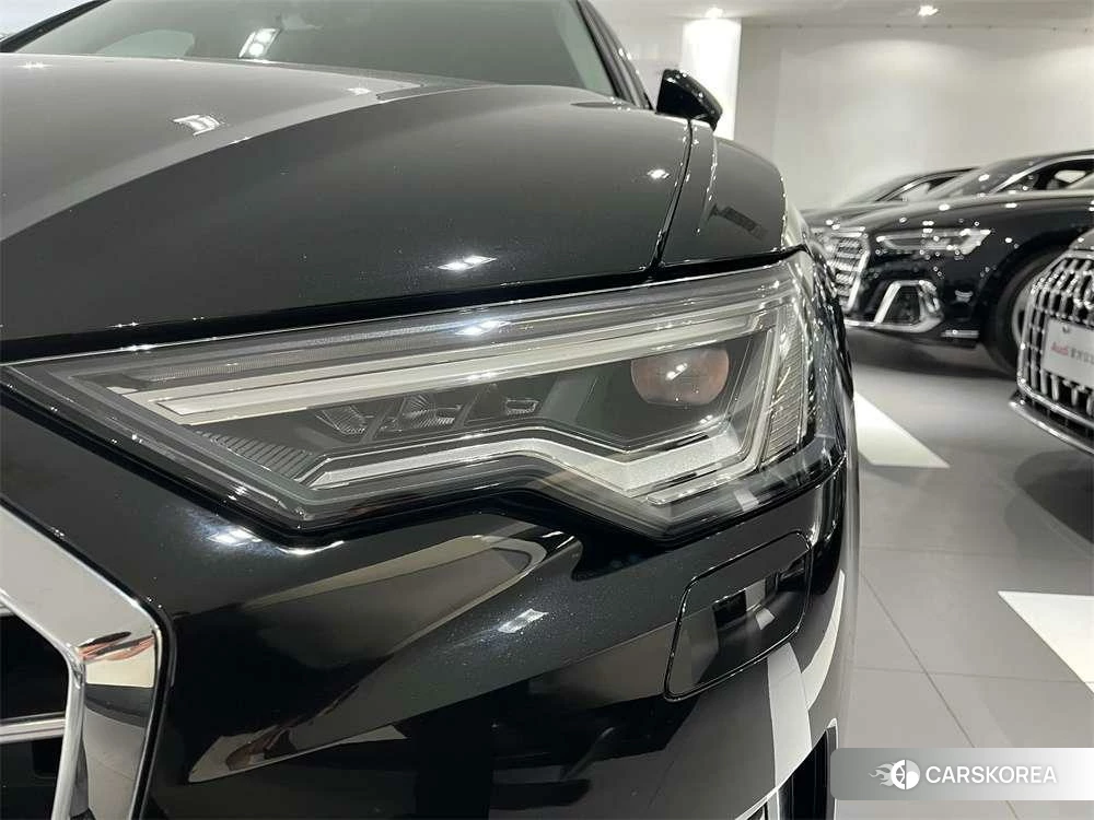 Audi A6L id 4461399 из Китая 13
