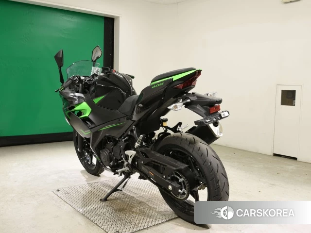 Проданный Kawasaki NINJA 400 id 4289870 из Японии, фото 8