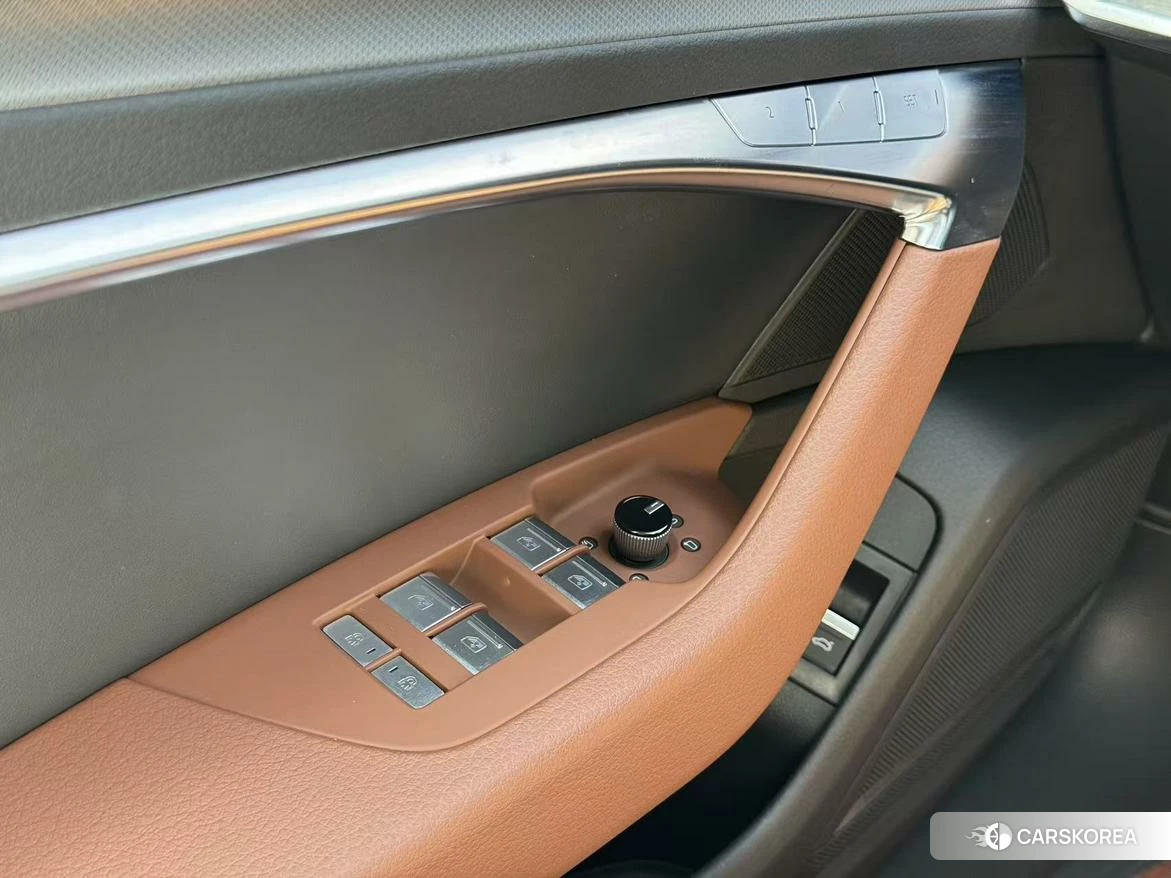 Audi A7 id 4455825 из Китая 25
