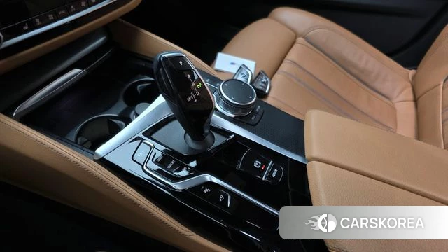BMW 5 Series (G30) id 4329893 из Кореи 32