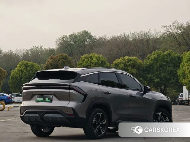 Geely Galaxy Galaxy L7 id 4190409 из Китая 21