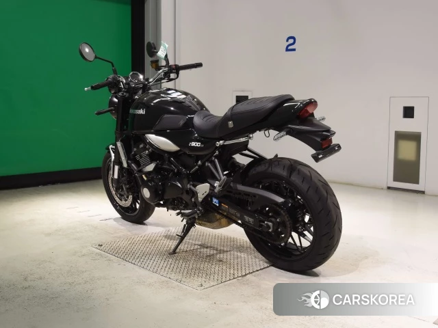 Kawasaki Z900RS id 4313145 из Японии 8