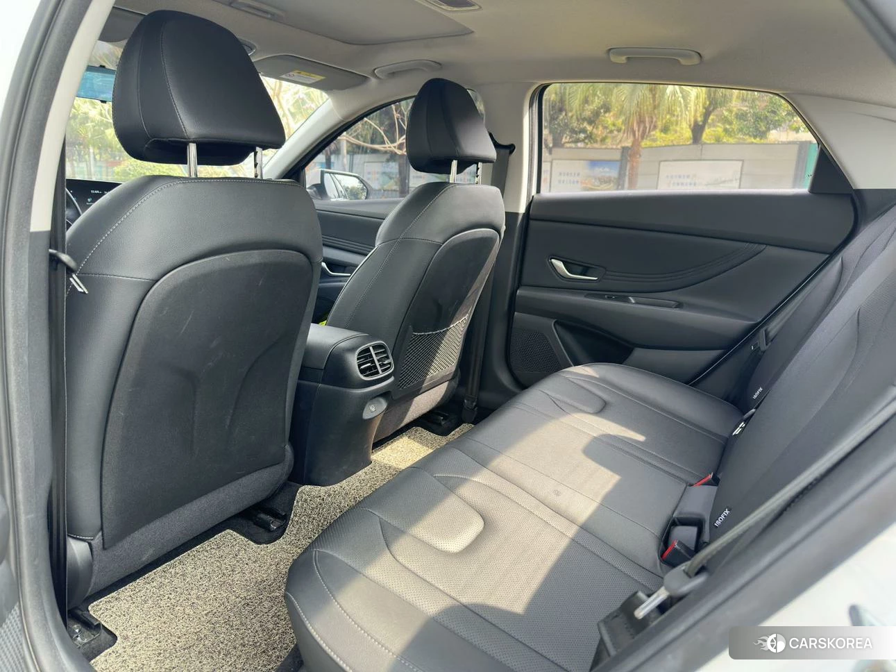 Hyundai Elantra id 4440677 из Китая 10