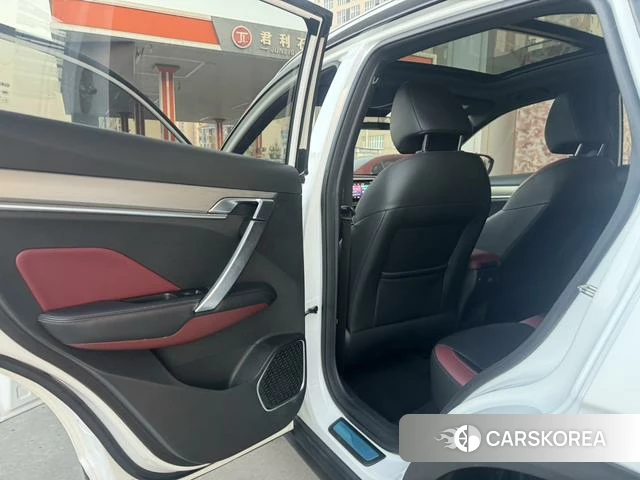 Geely Automobile Binyue id 4235843 из Китая 14