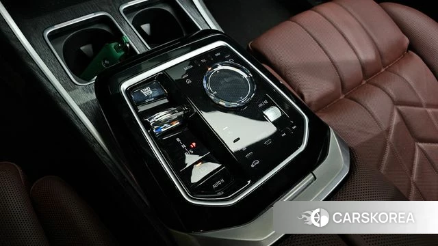 BMW 7 Series (G70) id 4223159 из Кореи 38