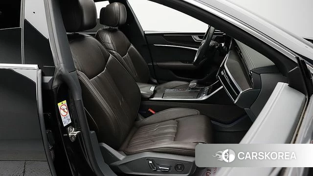 Audi A7 (4K) id 4187394 из Кореи 18