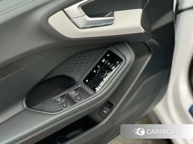 Audi A5L id 4278602 из Китая 38