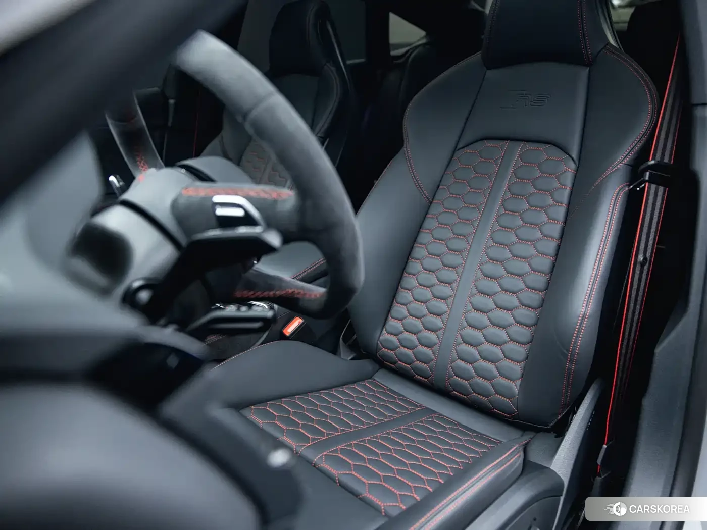 Audi RS 5 id 4559819 из Китая 34