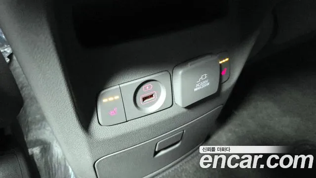 Kia The New Carnival id 2634216 из Кореи 18