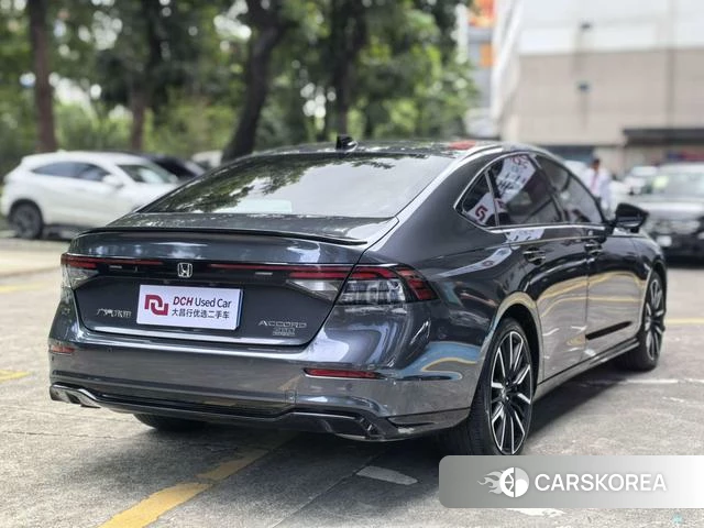 Honda Accord id 4274496 из Китая 17
