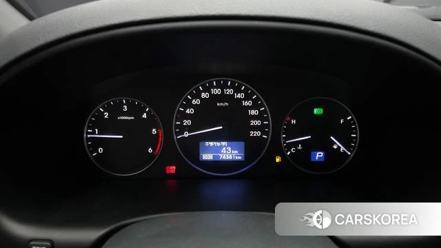 Hyundai The New Grand Starex id 3954978 из Кореи 18