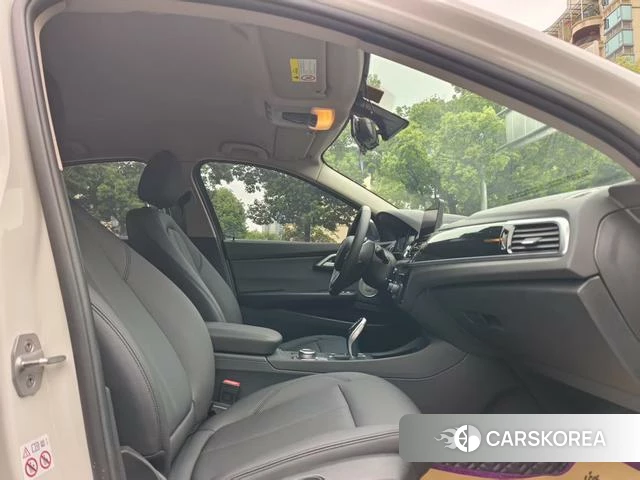 BMW 1 series id 4272316 из Китая 14