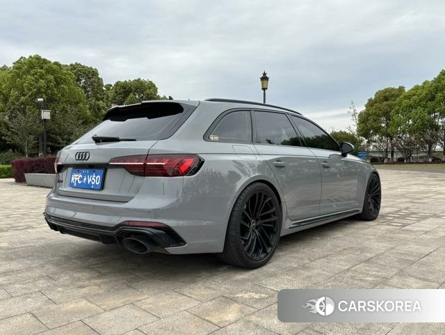 Audi RS 4 id 4259474 из Китая 13