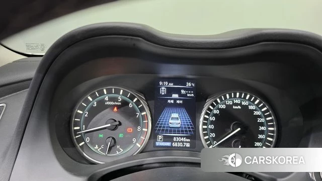 Infiniti Q50 id 4446430 из Кореи 29
