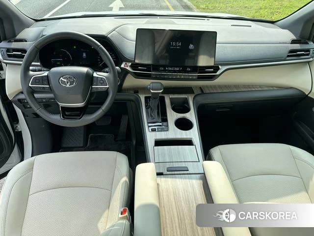 Toyota Saina id 4260674 из Китая 12