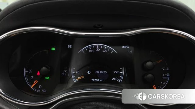 Jeep Grand Cherokee id 4624821 из Кореи 30