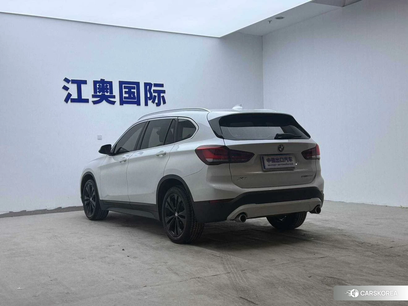 BMW X1 id 4406045 из Китая 21