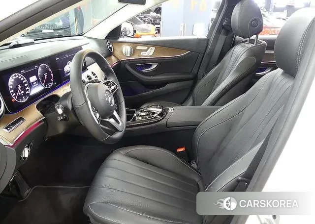 Mercedes-Benz E-Class W213 id 3386098 из Кореи 18