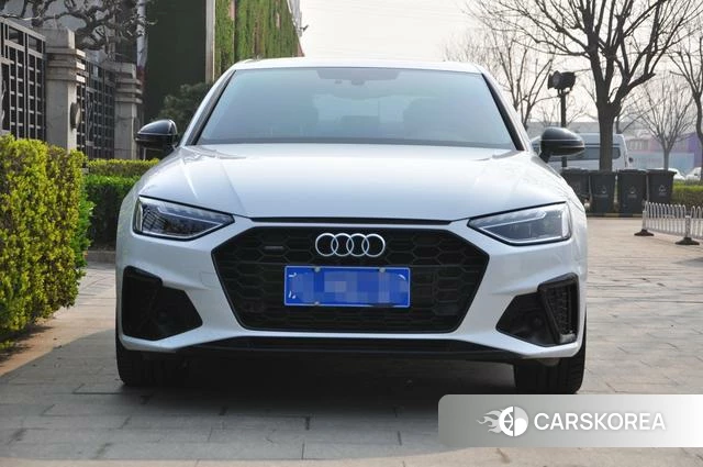 Audi A4L id 4205759 из Китая 14