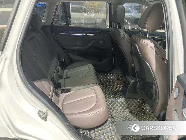 BMW X1 id 4273617 из Китая 12