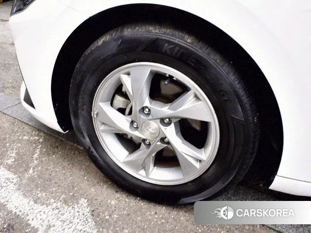 Hyundai Avante (CN7) id 2985442 из Кореи 18