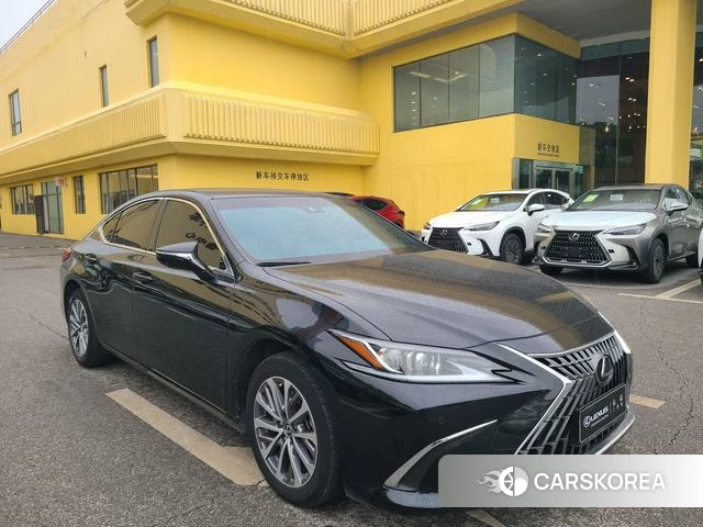 Lexus ES id 4273121 из Китая 9