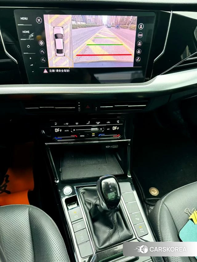 Volkswagen Passat id 4260386 из Китая 8