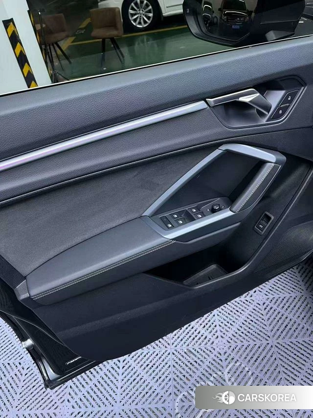 Audi Q3 id 4212725 из Китая 16