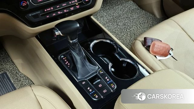 Kia The New Carnival id 4233121 из Кореи 29