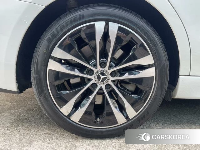 Mercedes-Benz C-class PHEV id 4253890 из Китая 19
