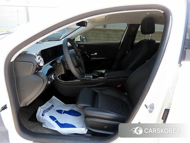 Mercedes-Benz A-Class W177 id 4542923 из Кореи 17