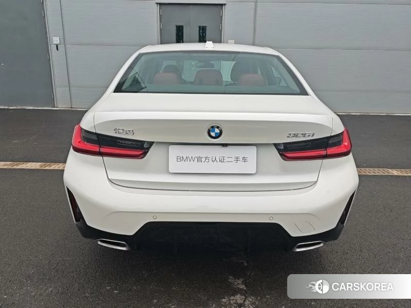 BMW 3 series id 4455359 из Китая 9