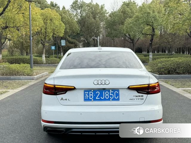 Audi A4L id 4241307 из Китая 8