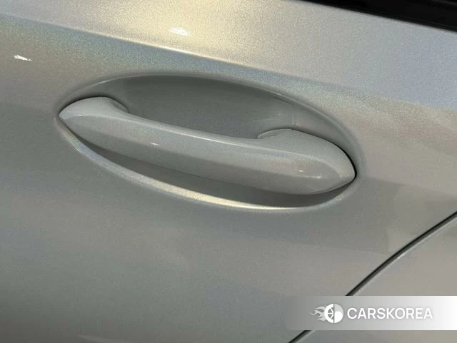 BMW 3 series id 4320828 из Китая 25
