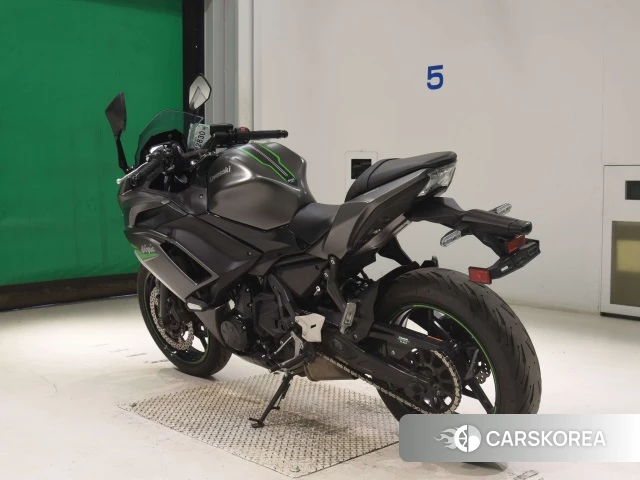 Kawasaki NINJA 650 ABS id 4313072 из Японии 8