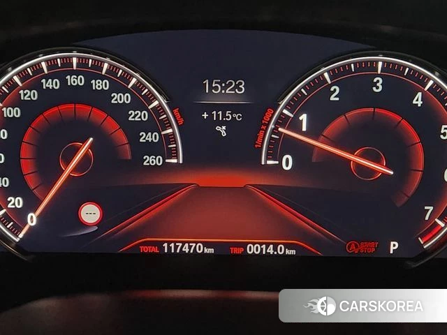 BMW 5 Series (G30) id 3796252 из Кореи 13