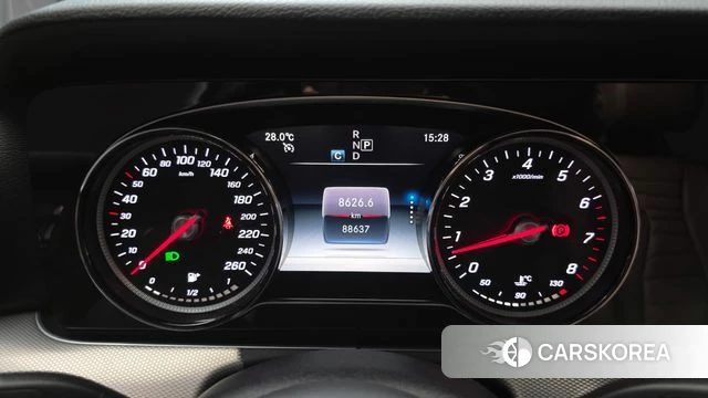 Mercedes-Benz E-Class W213 id 4647583 из Кореи 29