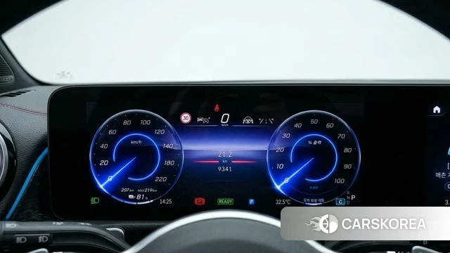 Mercedes-Benz EQB X243 id 4499392 из Кореи 9