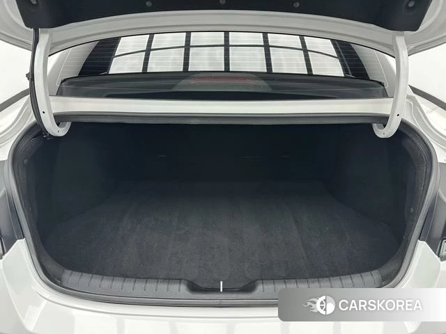 Hyundai Elantra id 4298265 из Китая 16